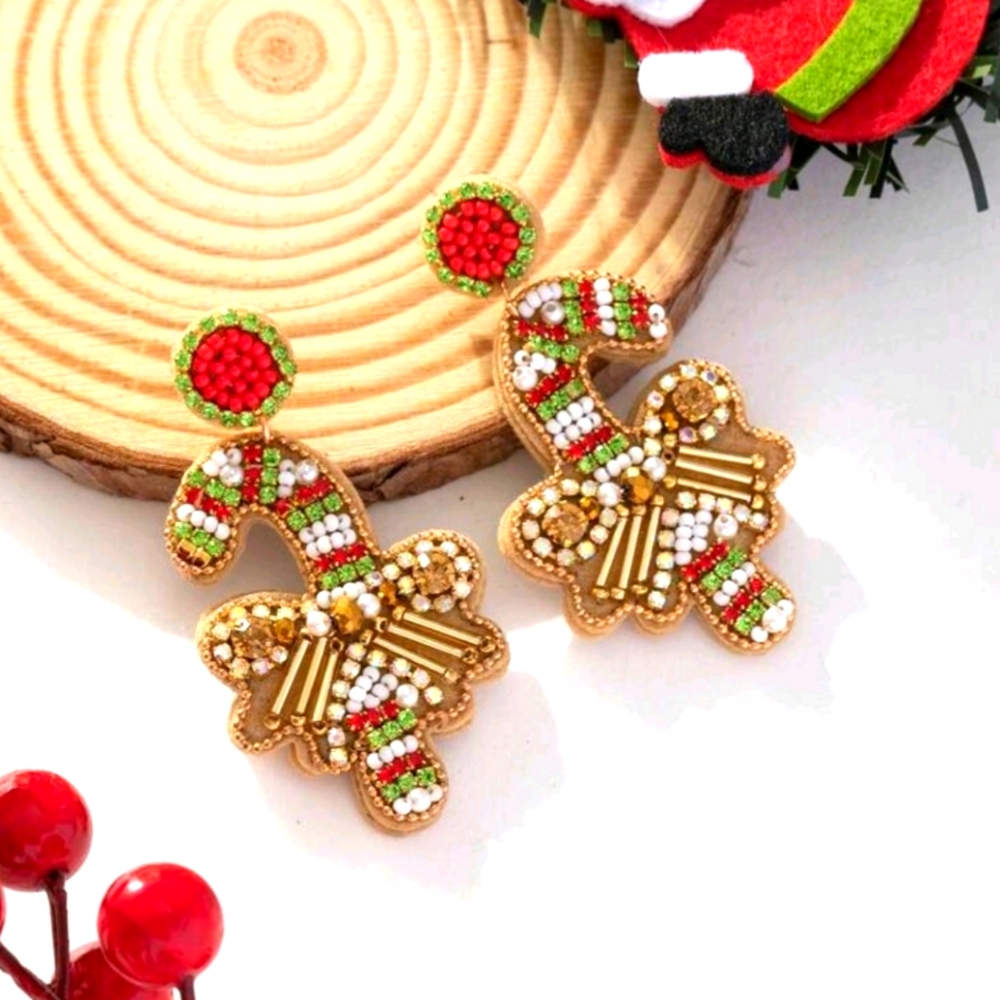 CANDY CANE Red &‎ Green Seed Bead Earrings NWT